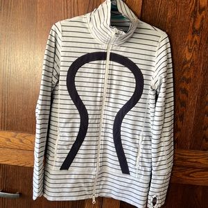 Funnel neck Lulu zip up jacket